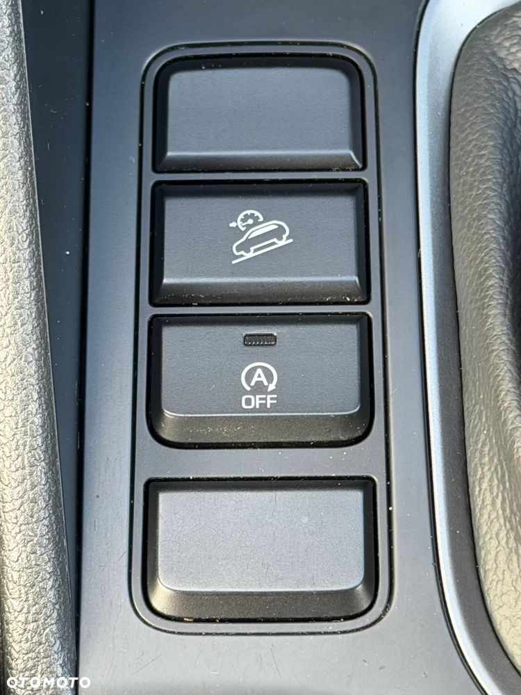 Hyundai Tucson blue 1.7 CRDi 2WD Classic - 13