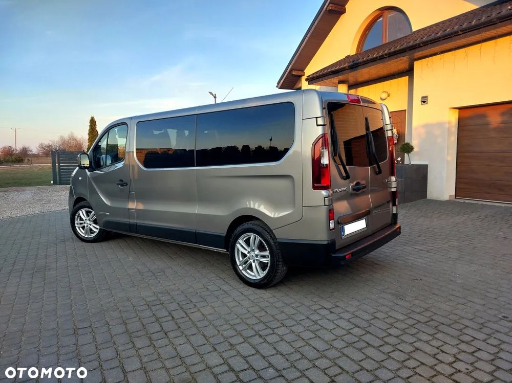 Renault Trafic - 8