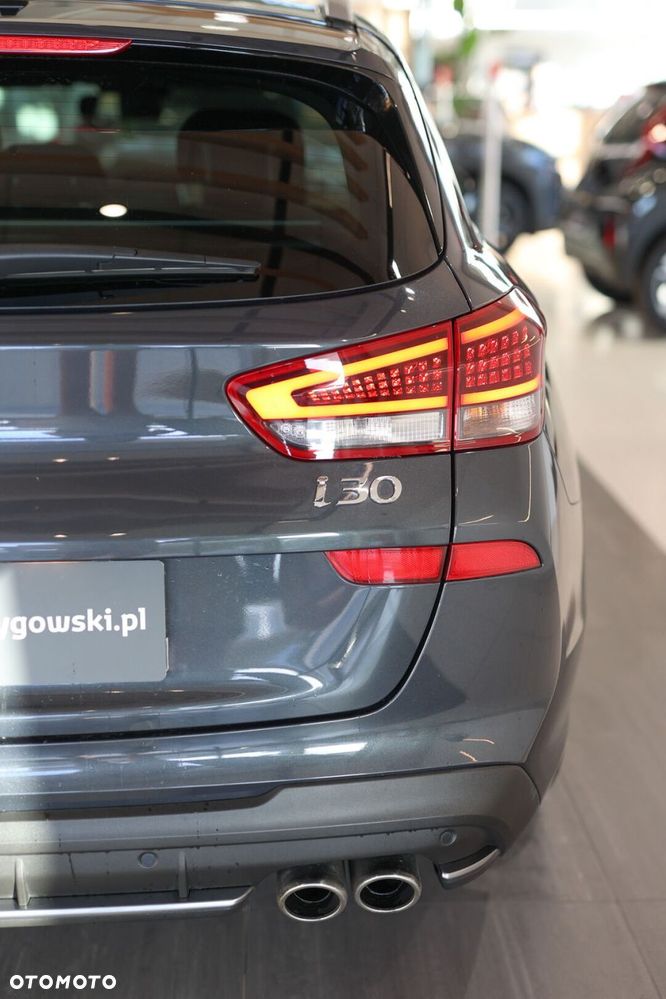 Hyundai i30 1.5 T-GDI 48V Premium - 38