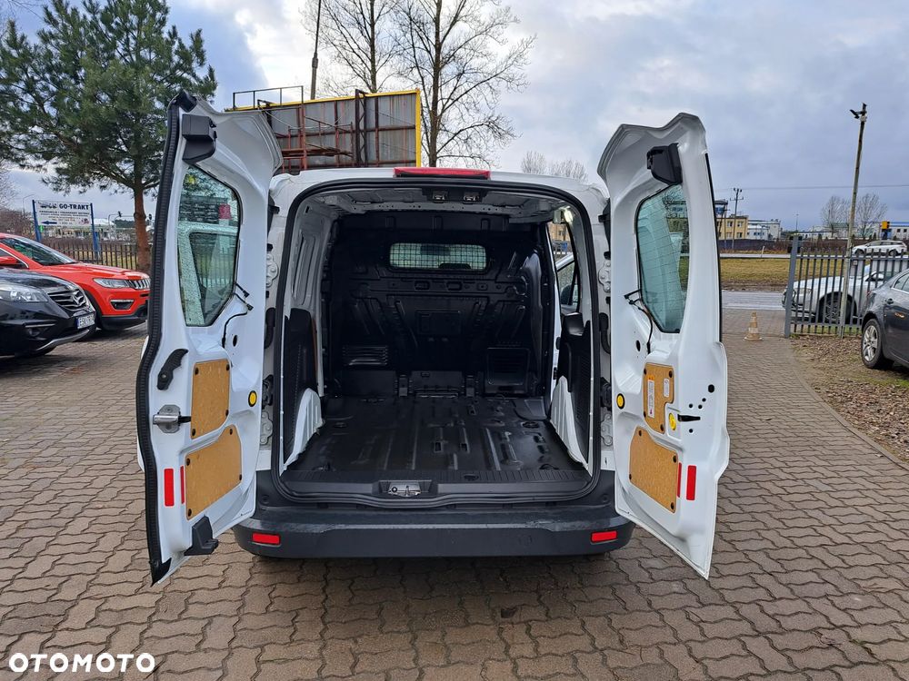 Ford Transit Connect - 16