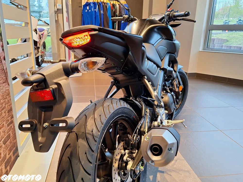 Yamaha MT - 3