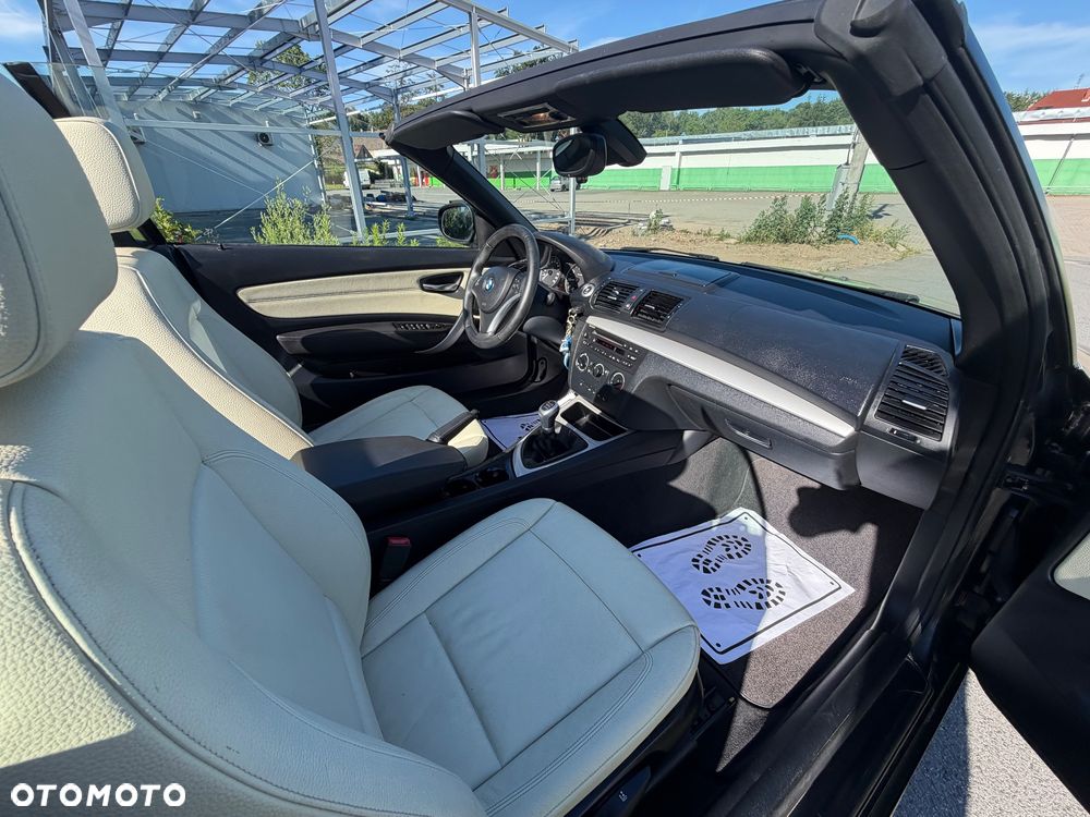 BMW Seria 1 118i Edition Sport - 17