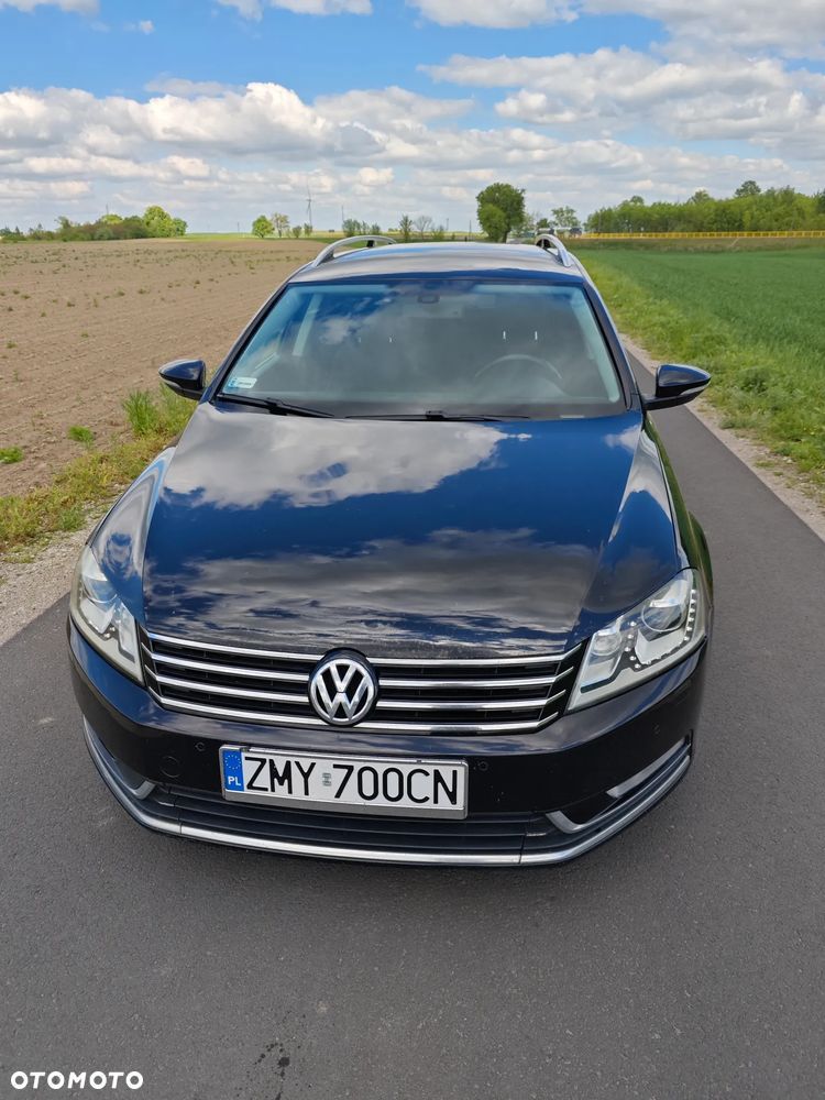 Volkswagen Passat 2.0 TDI Highline DSG - 2