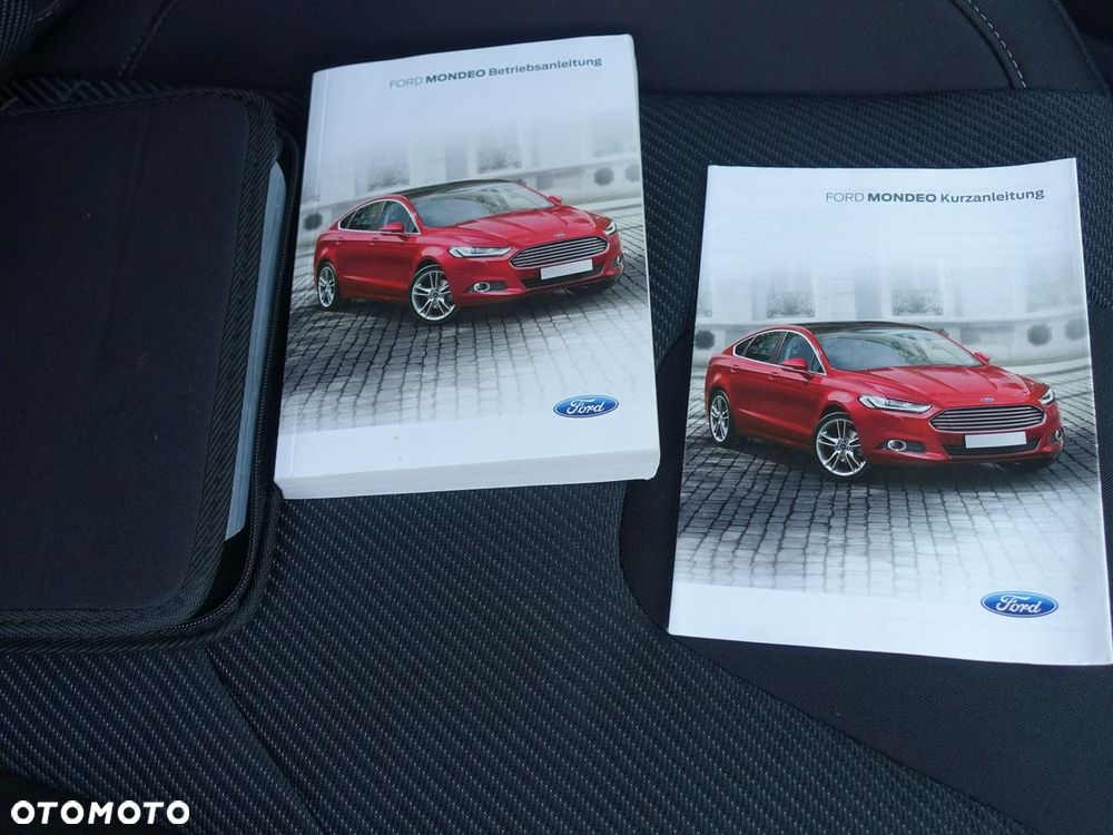 Ford Mondeo 2.0 EcoBlue Titanium - 28