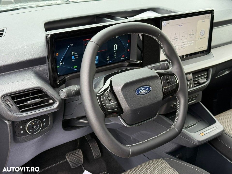 Ford Tourneo Courier - 15