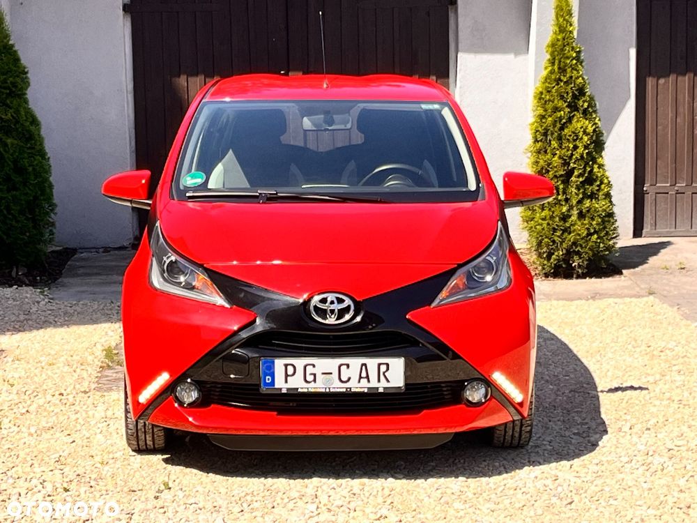 Toyota Aygo x-clusiv - 4
