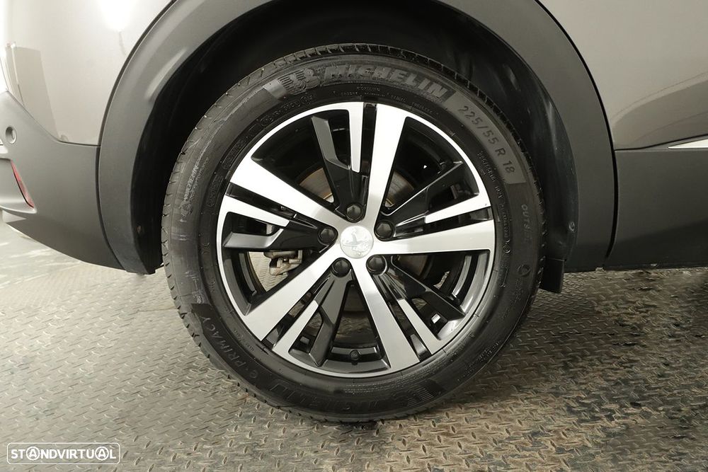Peugeot 3008 1.2 PureTech GT EAT8 - 5