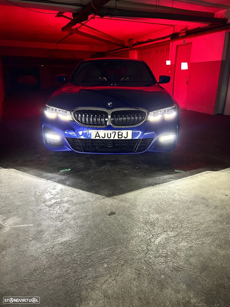 BMW 330 - 36