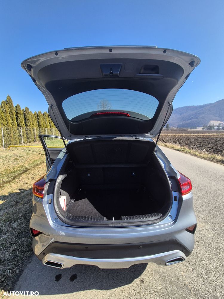 Kia XCeed 1.4 T-GDI 6MT City - 17