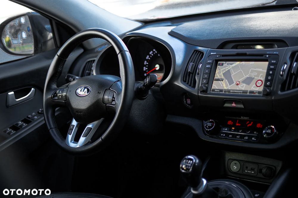 Kia Sportage 2.0 CRDI M AWD - 8
