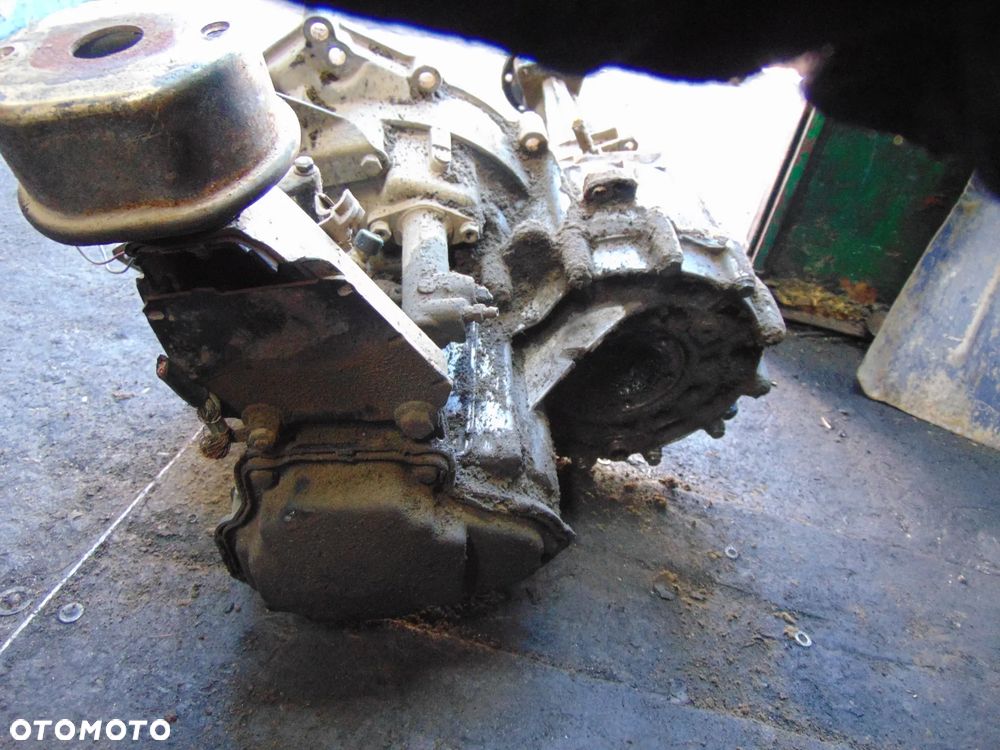 Skrzynia biegów VW t4 1,9D/TD do poprawki ucho - 6