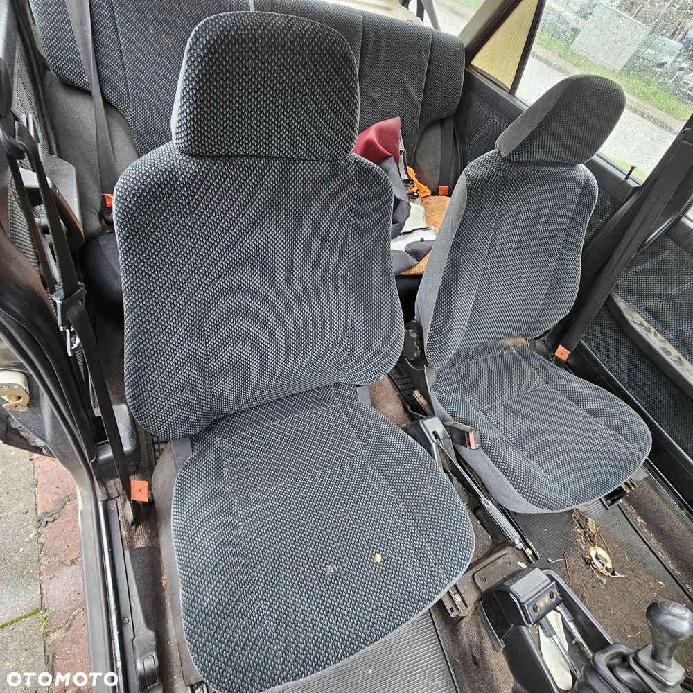 FSO Polonez Caro 16. GLI (1995) pojazd na części: maska, zderzak, drzwi, szyby, lusterka, chłodnica ... - 10