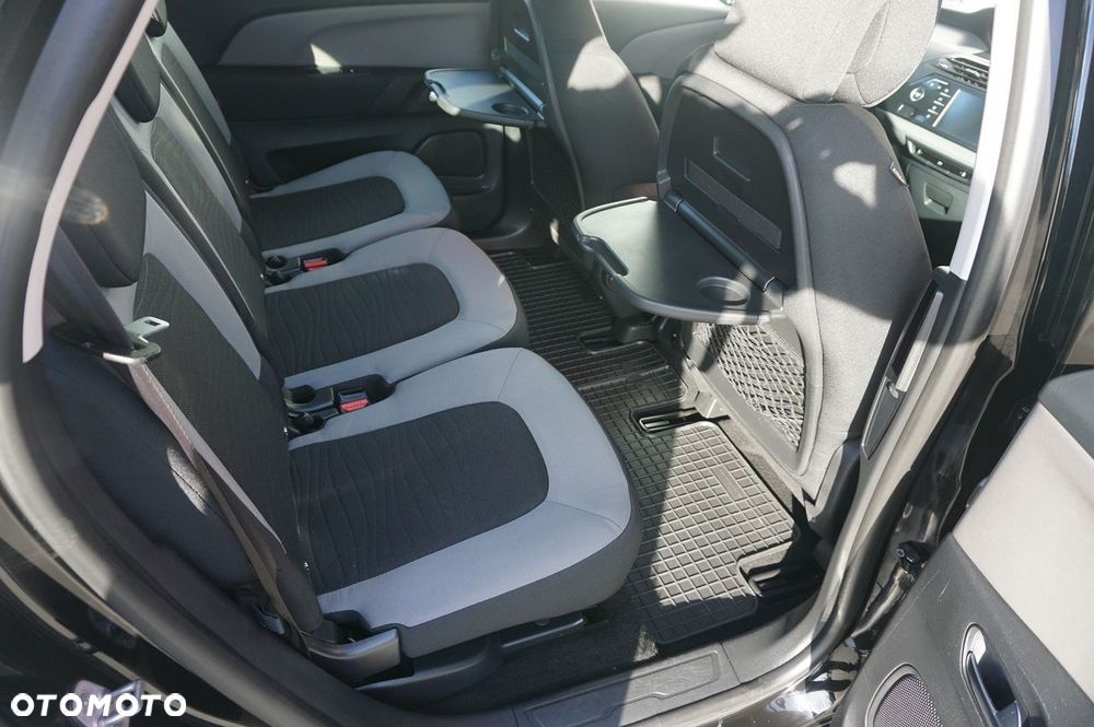 Citroën C4 Picasso - 19