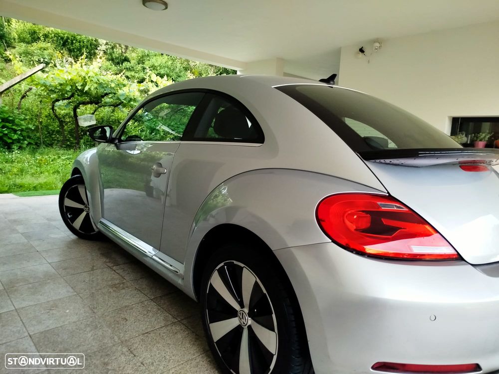 VW New Beetle 1.6 TDi - 11