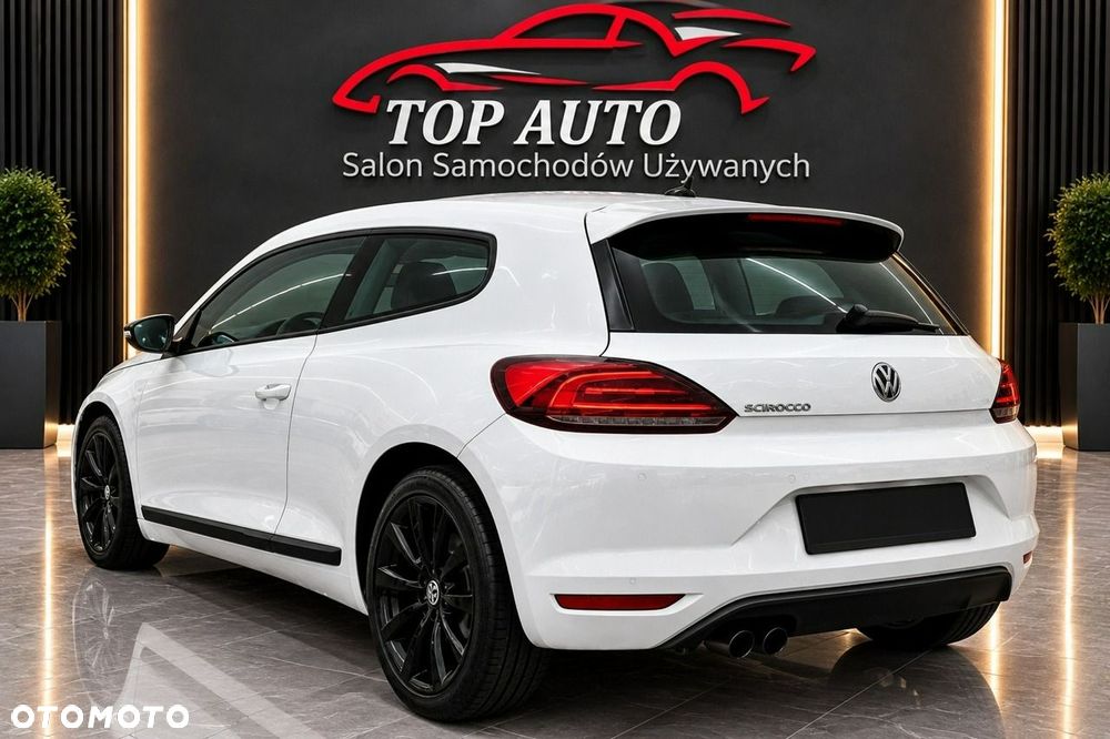Volkswagen Scirocco 1.4 TSI BlueMotion Technology Club - 10