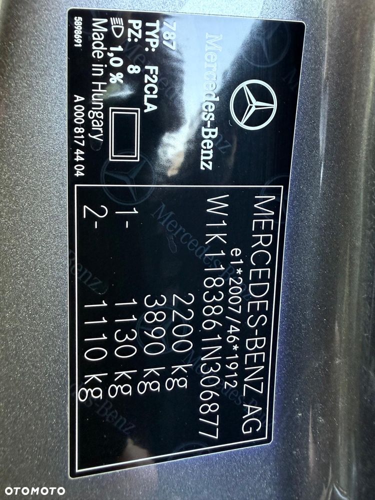 Mercedes-Benz CLA 250 E AMG Line 8G-DCT - 22