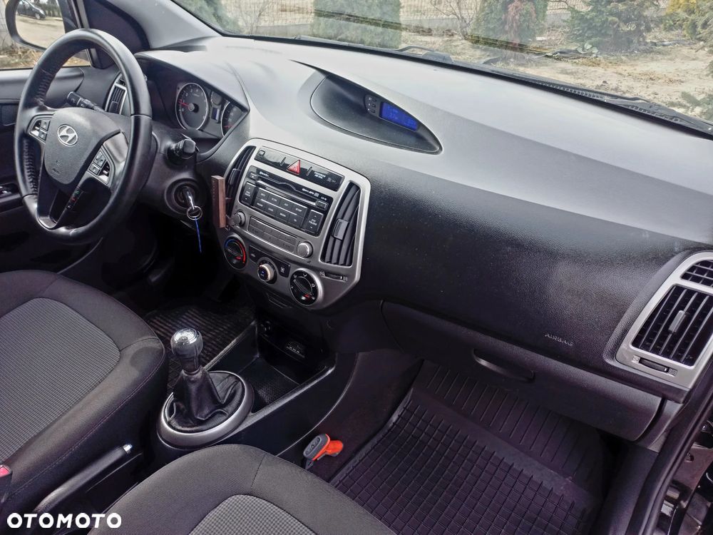 Hyundai i20 1.25 Comfort - 14