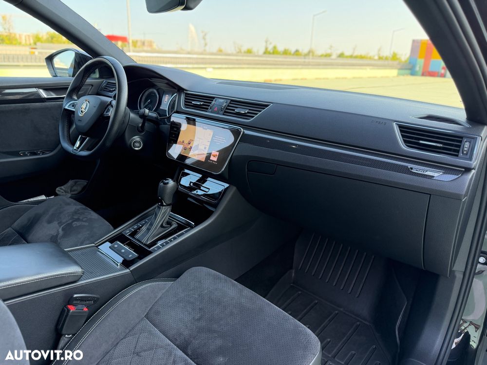 Skoda Superb 2.0 TSI 4X4 DSG Sportline - 22