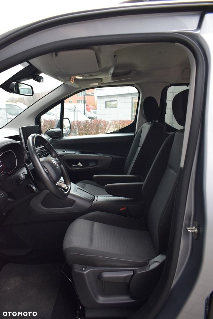 Toyota Proace City Verso 1.2 D-4T Family - 12
