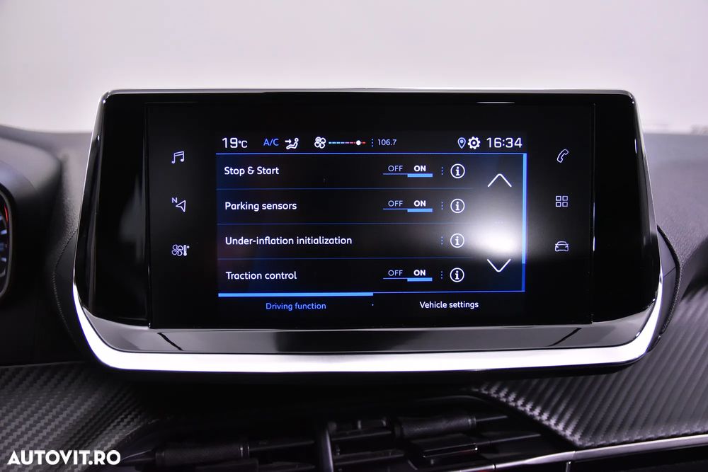 Peugeot 208 1.2 L PureTech STT Active - 20