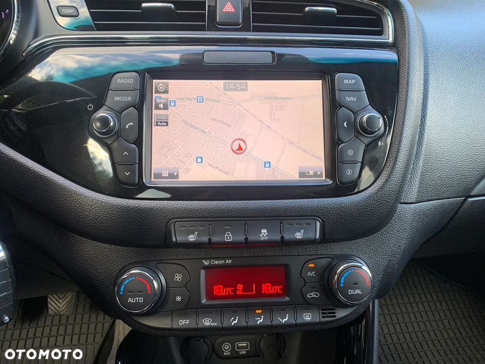 Kia Ceed 1.6 CRDi GT Line - 26