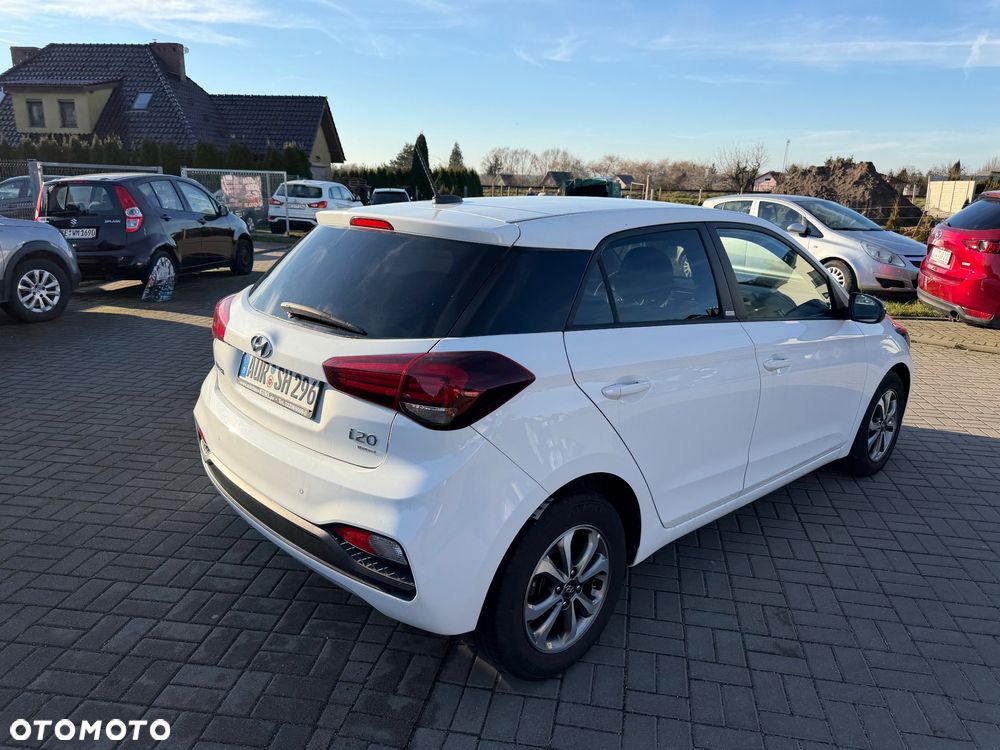 Hyundai i20 - 8