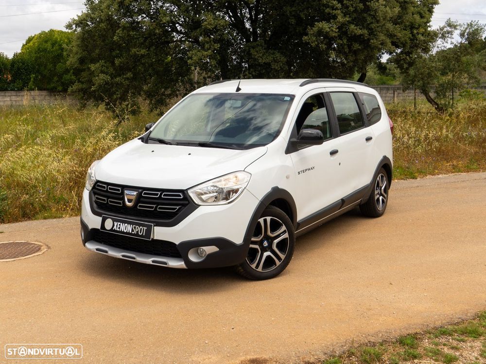Dacia Lodgy 1.5 Blue dCi Stepway 7L