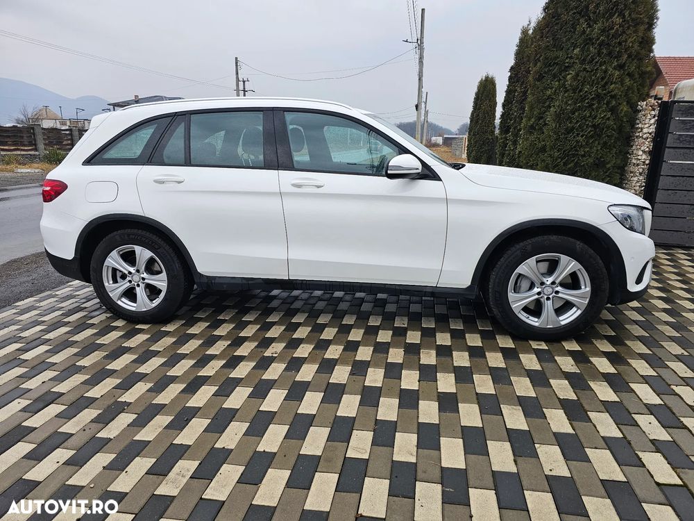 Mercedes-Benz GLC 250 d 4Matic 9G-TRONIC - 4