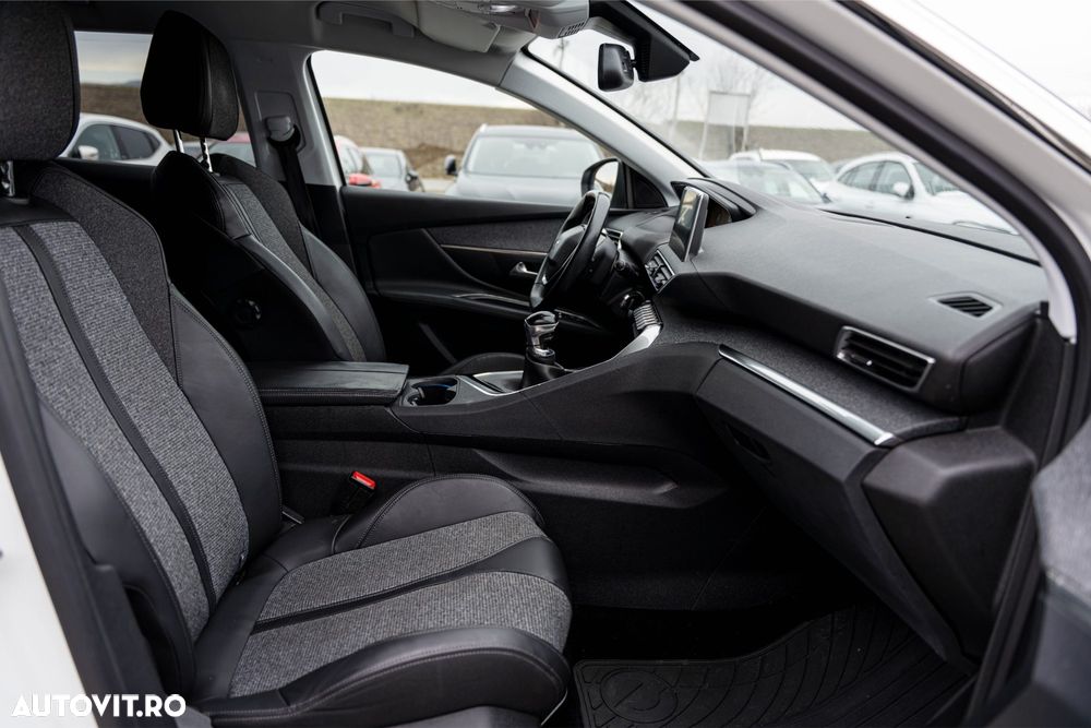 Peugeot 3008 BlueHDi 130 Stop & Start Allure - 15