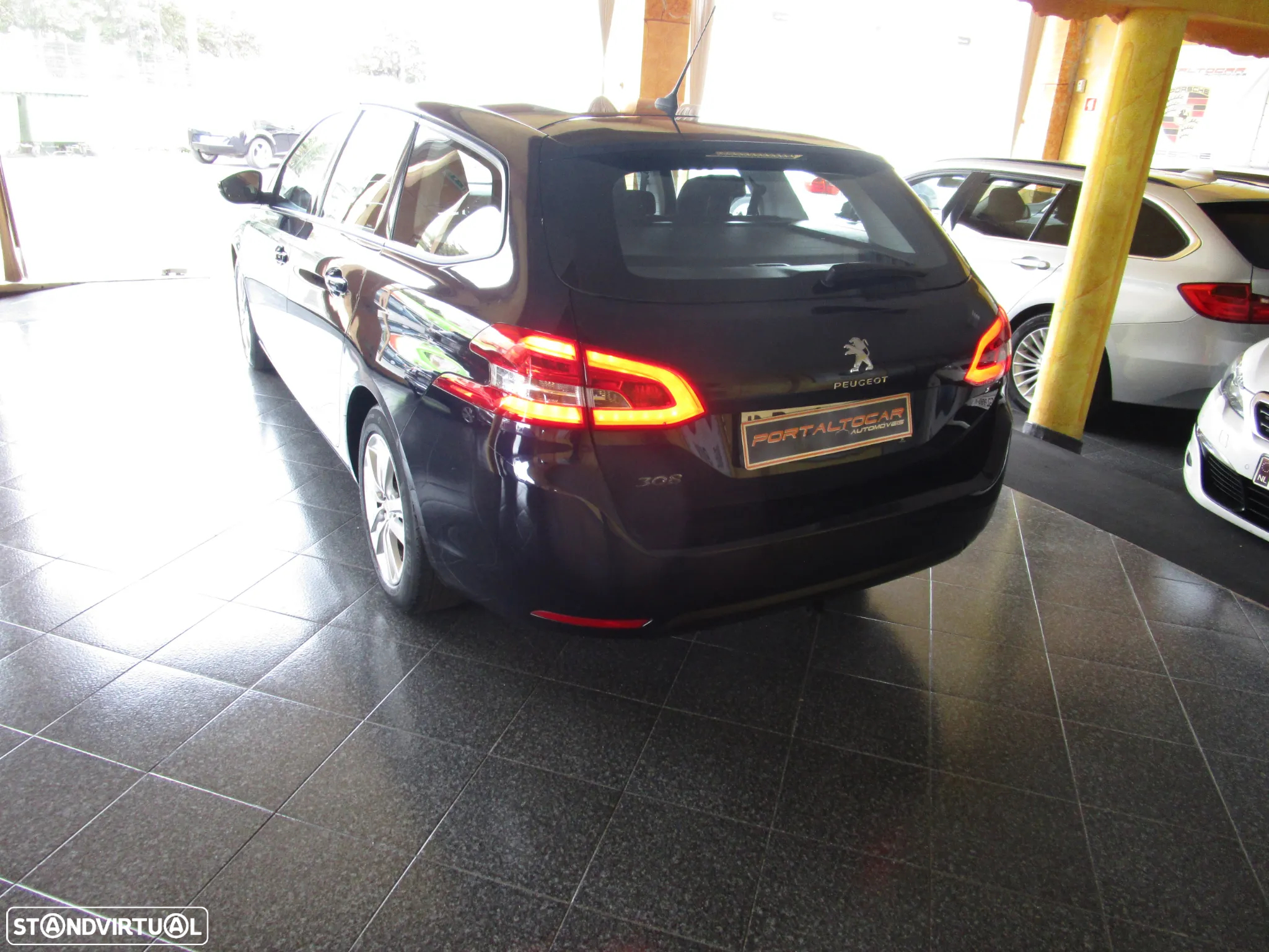Peugeot 308 SW 1.6 BlueHDi Active - 36
