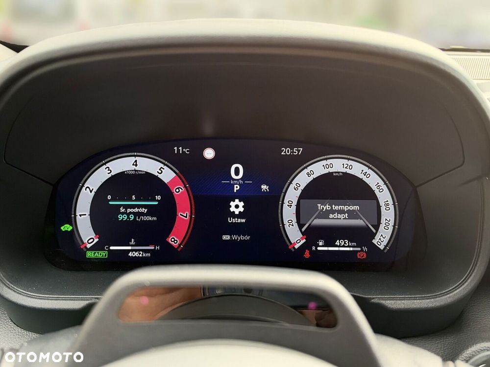 Toyota Yaris Cross Hybrid 1.5 Executive - 16