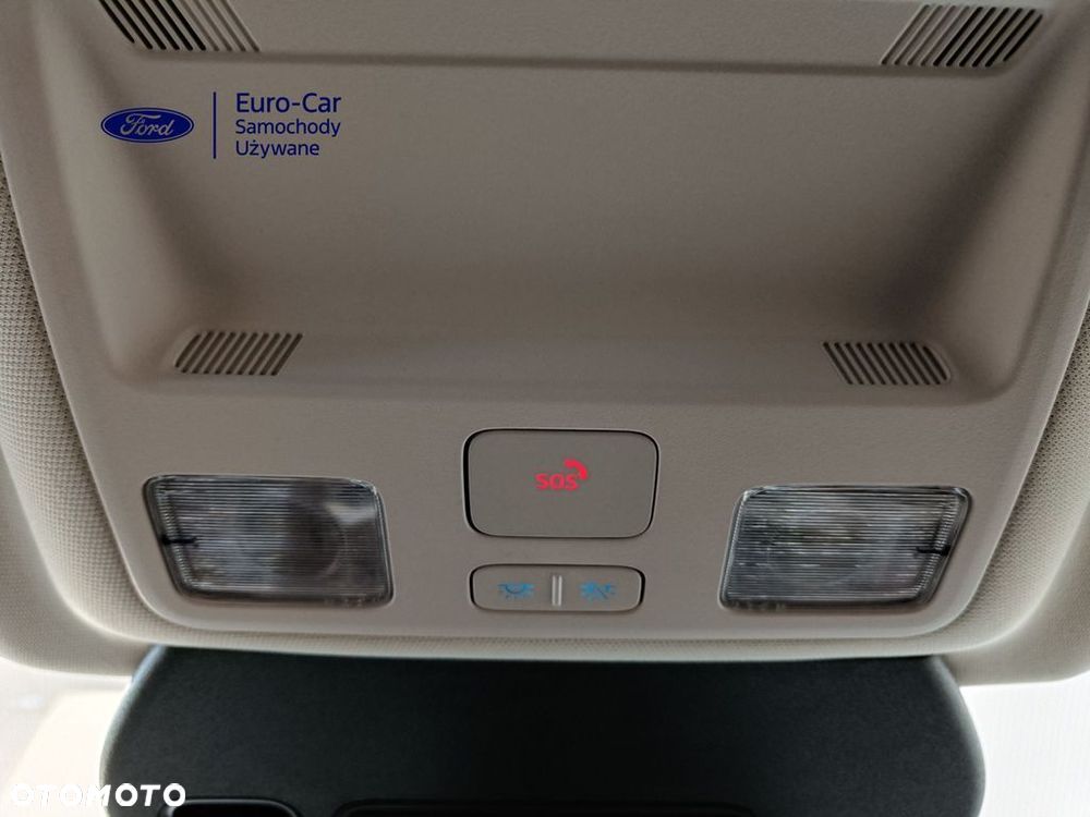 Ford Kuga 2.5 Duratec PHEV TITANIUM X - 28