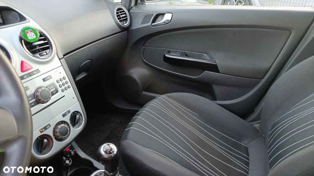 Opel Corsa - 9