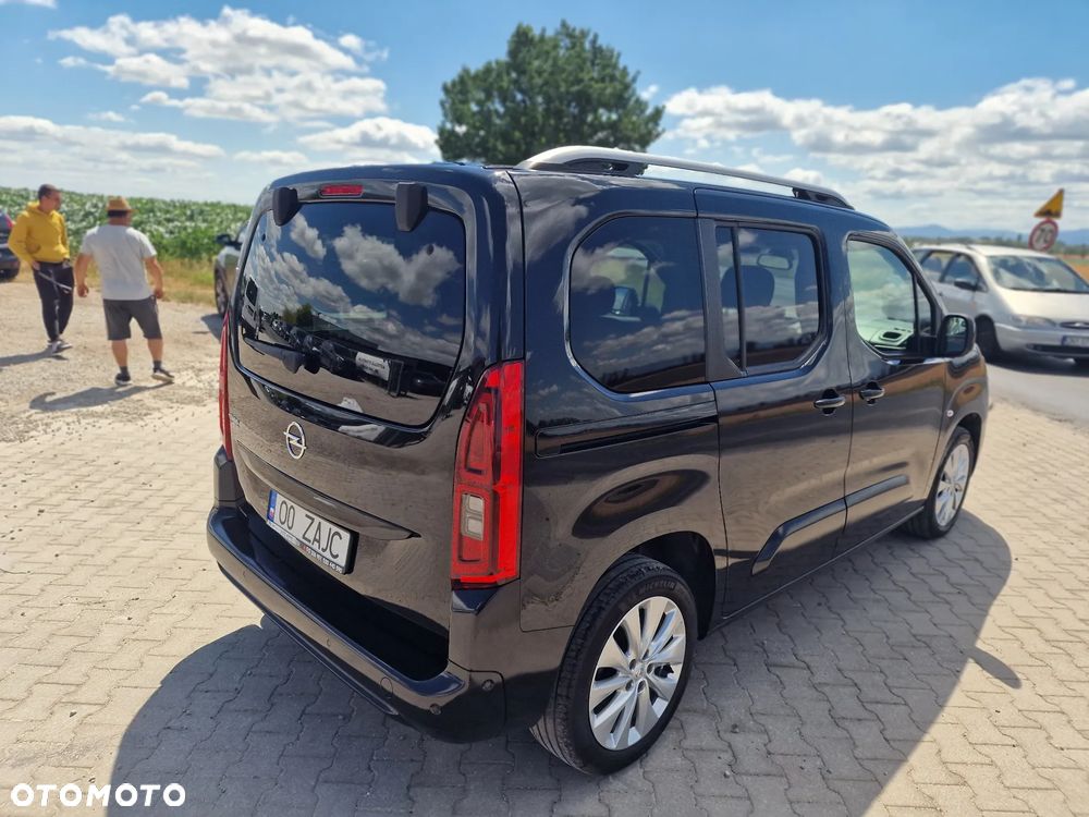 Opel Combo 1.5 D Automatik GS - 10