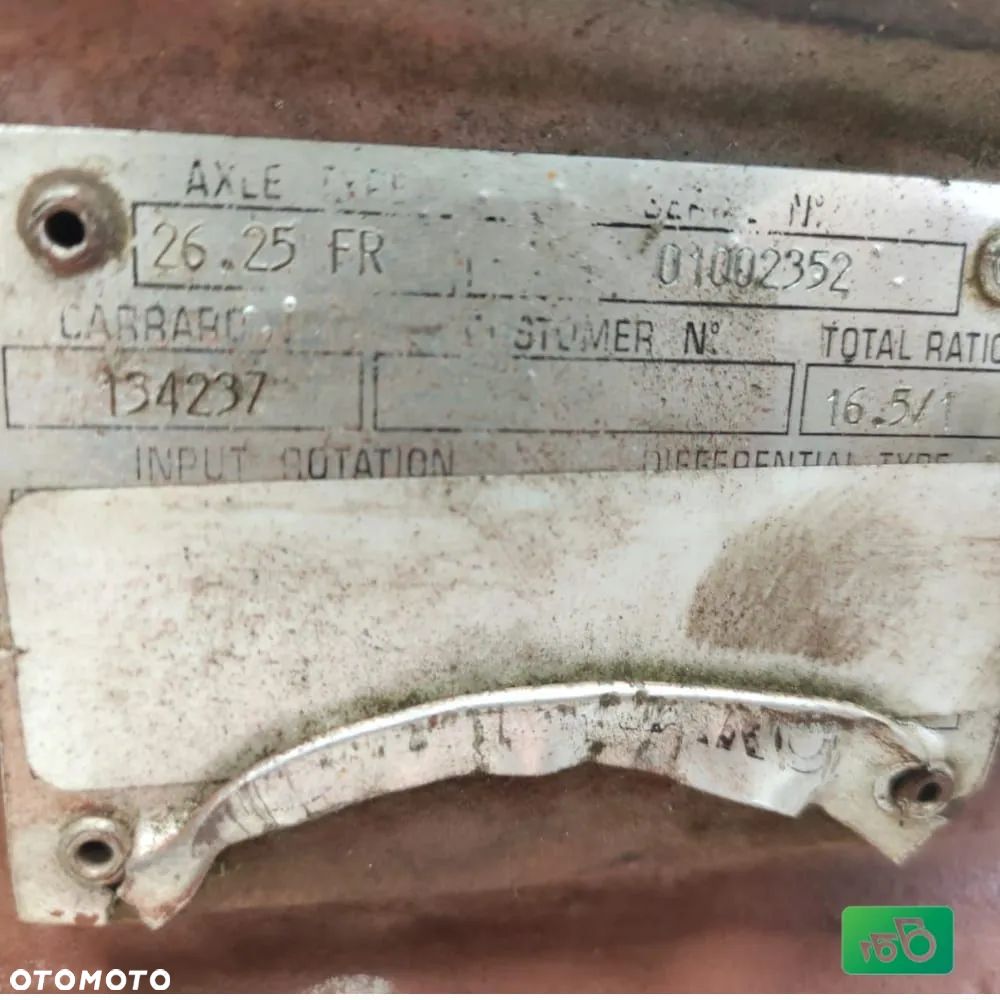 Wałek Ataku 13/31 Koło Talerzowe 065526 Carraro 134237 Case 580 SLE - 4