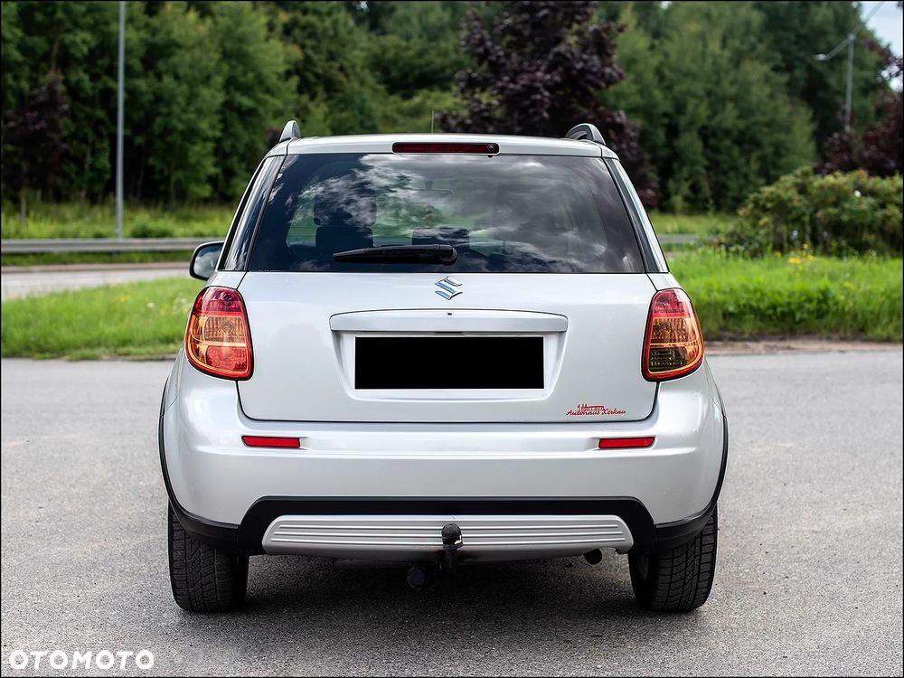 Suzuki SX4 1.6 VVT 4x4 Comfort - 4