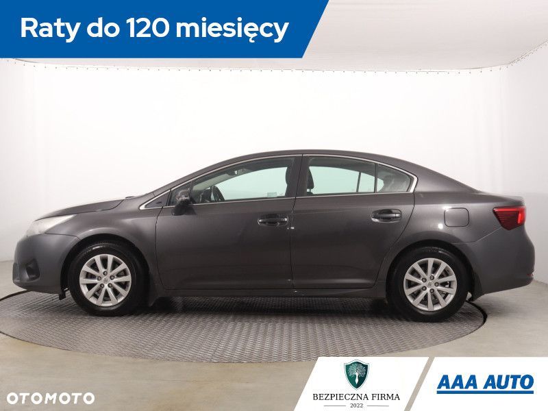 Toyota Avensis - 4