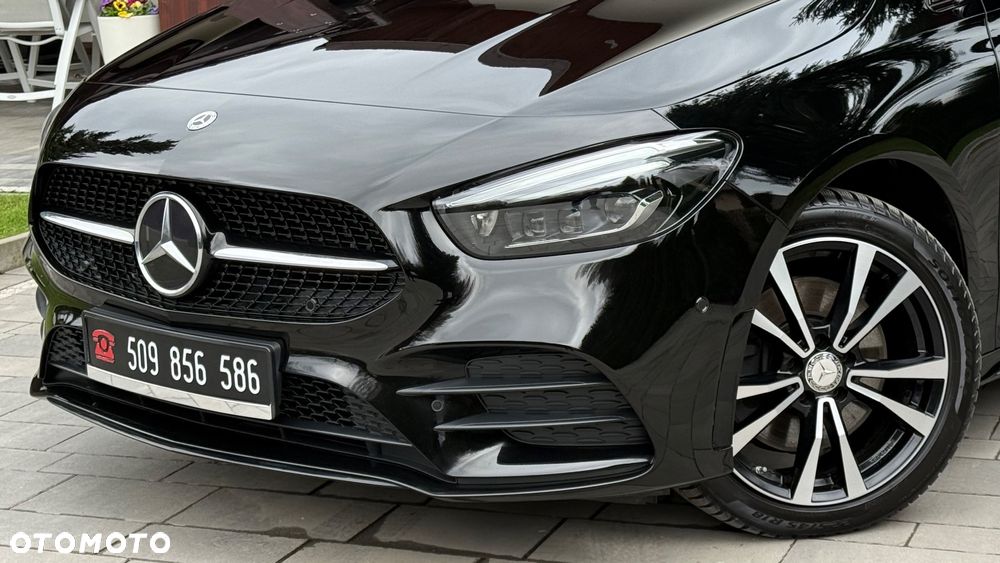 Mercedes-Benz Klasa B 250 e 8G-DCT AMG Line - 39