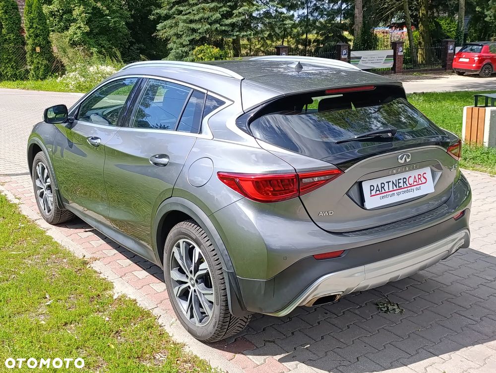 Infiniti QX30 2.0t DCT AWD Premium - 6