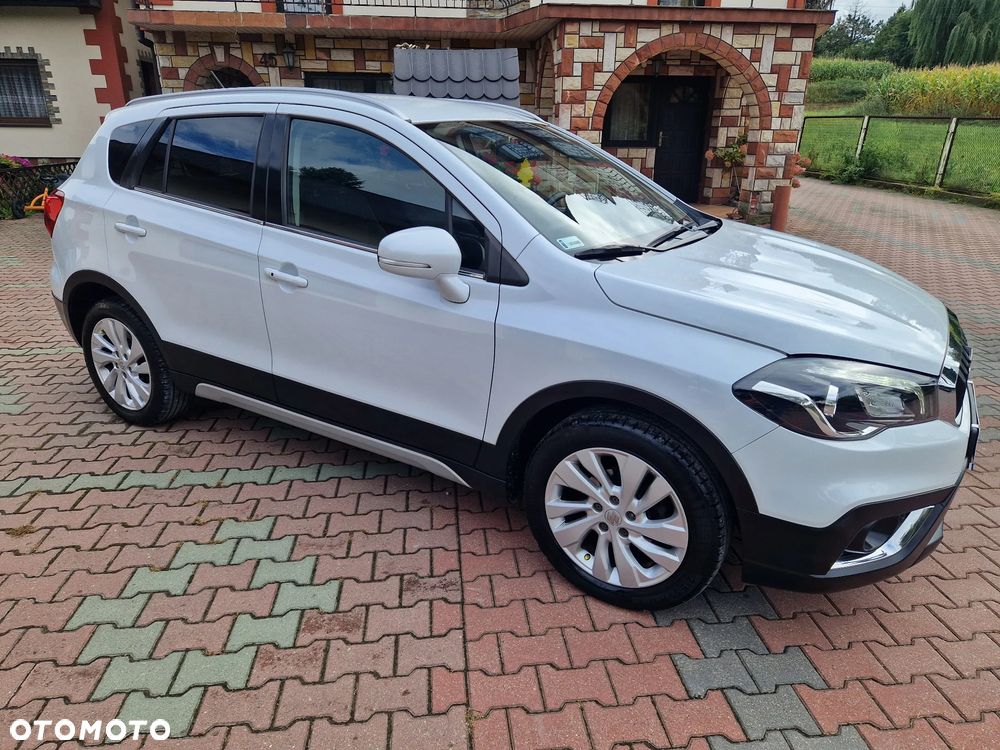 Suzuki SX4 S-Cross 1.4 T Premium - 39