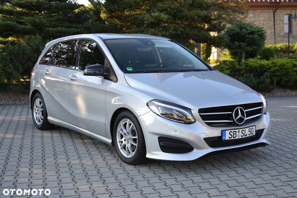 Mercedes-Benz Klasa B 200 7G-DCT UrbanStyle Edition - 8