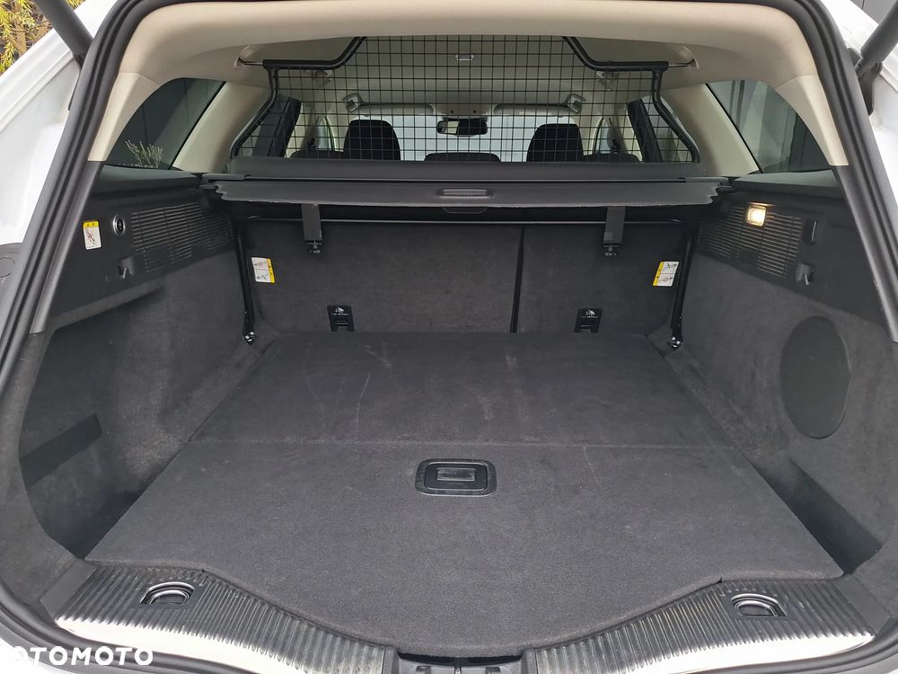 Ford Mondeo 2.0 EcoBlue Titanium - 12