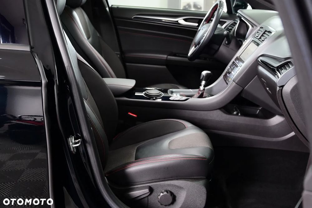 Ford Mondeo 1.5 EcoBoost STart-Stopp ST-Line - 22
