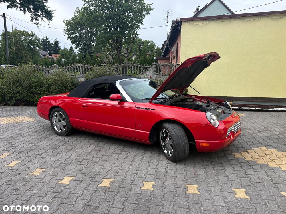 Ford Thunderbird - 20