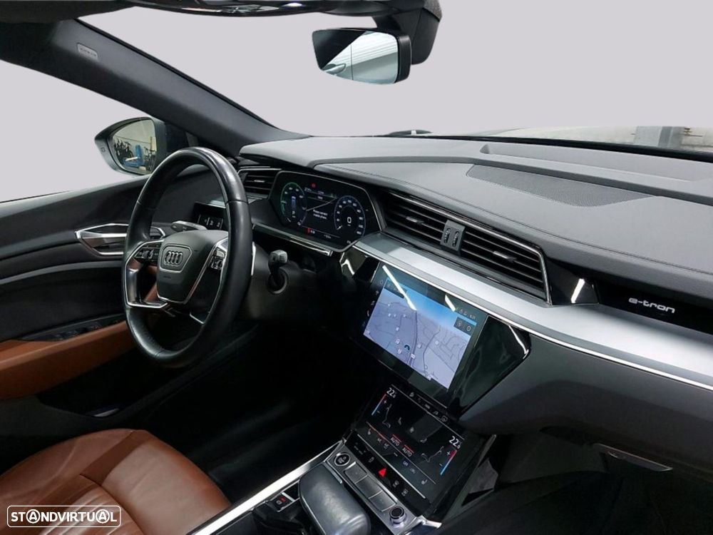 Audi e-tron 55 quattro - 4