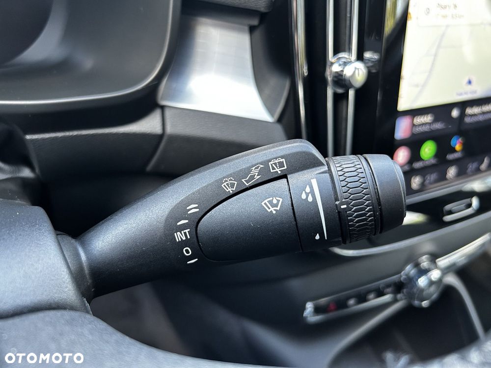 Volvo XC 40 - 24