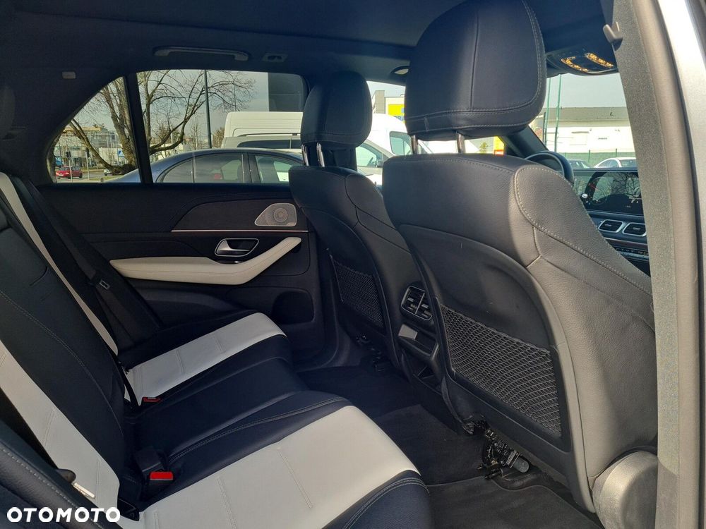 Mercedes-Benz GLE - 15