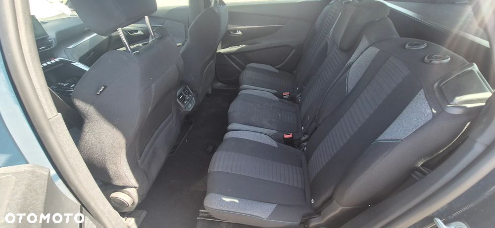 Peugeot 5008 1.5 BlueHDi Allure Pack S&S EAT8 - 25