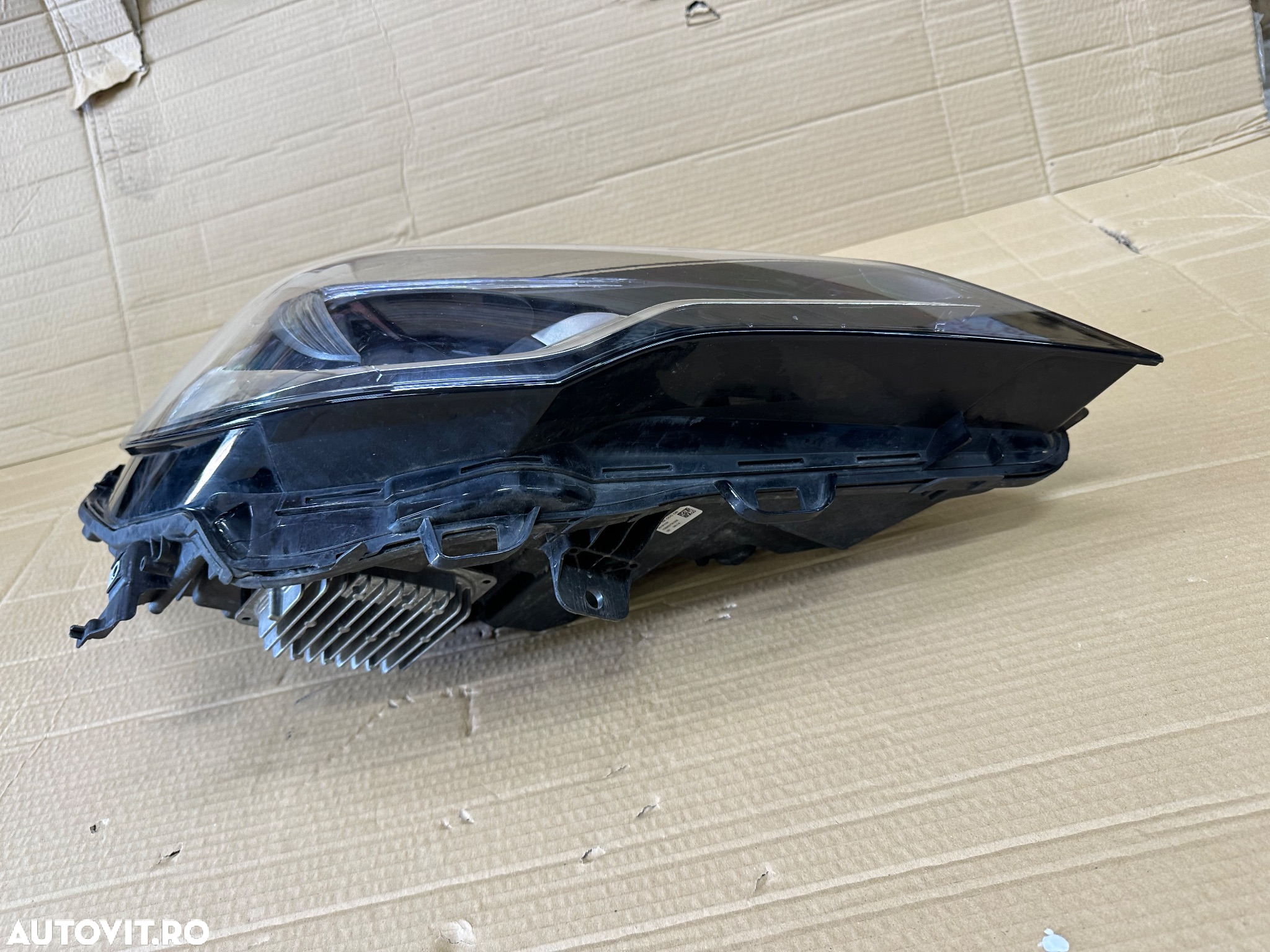 Far dreapta full led matrix OPEL ASTRA K an 2016-2020 fara defect cod original 39023763 - 5