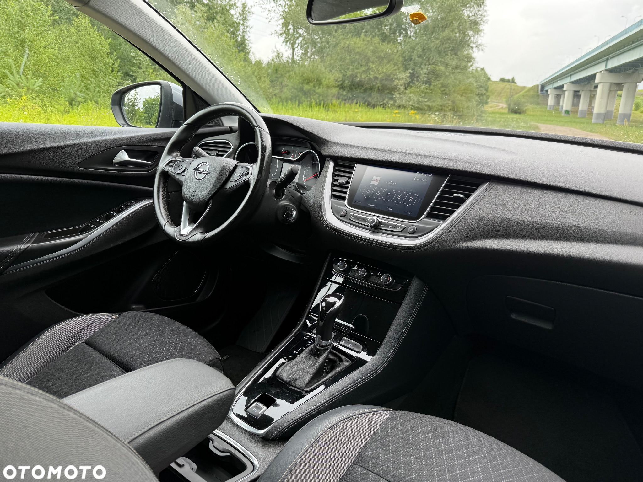Opel Grandland X 1.5 CDTI Enjoy S&S - 11
